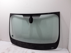 Windshield - 727124692R