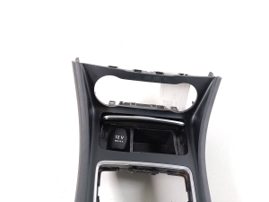 Mercedes Benz A-Class 176 (2012–2018) Salona konsoles cita detaļa A1766809900 - 3