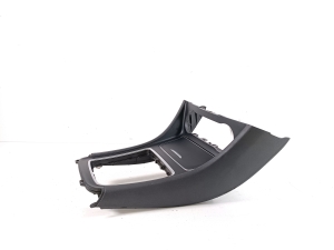 Mercedes Benz A-Class 176 (2012–2018) Salona konsoles cita detaļa A1766809900 - 6