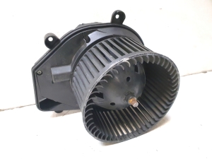 Volkswagen Passat B5 (1997–2005) Salongi puhuri mootor 740221233F - 3