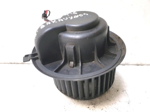 Volkswagen Transporter T5 (2003–2015) Heater blower motor 17360059 - 2