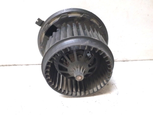 Volkswagen Transporter T5 (2003–2015) Heater blower motor 17360059 - 3