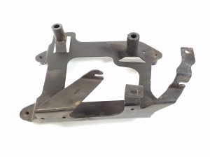 Jaguar F-pace (2016–2026) Intercooler bracket GX736K767AC - 2