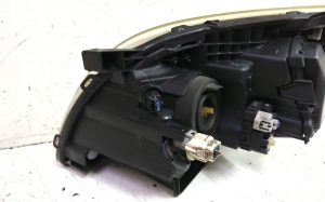 TOYOTA Avensis T25 (2003–2008) Scheinwerfer vorne 0543 - 3