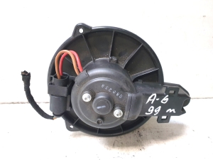 AUDI A6 C5 (1997–2005) Salongi puhuri mootor 0130111202 MF0160700361 - 4