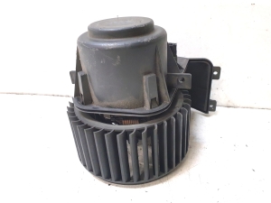 Volkswagen Transporter T5 (2003–2015) Heizungsgebläsemotor 7H5820021D - 4