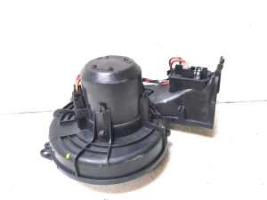 Opel Zafira B (2005–2014) Salongi puhuri mootor 93446 25080905 52488536 - 2