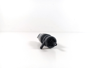Porsche Panamera 970 (2009–2016) Front windshield washer pump 3020175 - 2