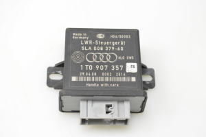 Light control module - 1T0907357