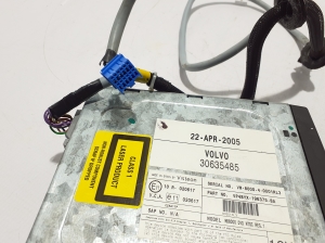 VOLVO XC90 (2002–2014) DVD player 30635485 - 2