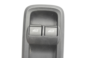 Ford Fiesta VI (2008–2017) Priekšējo durvju stikla slēdzis 8A6T14A132BC - 3
