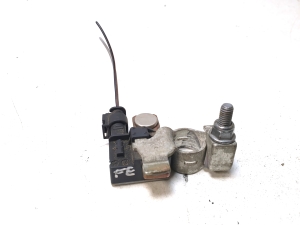 Negative cable terminal - 37180S1100