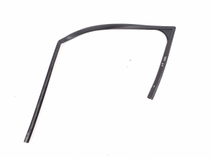 Esiukse tihenduskumm - HK8321596A