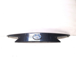 TOYOTA Auris E18 (2012–2018) Trunk lid molding 7681102830 - 4