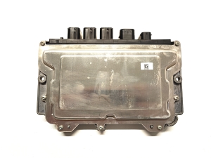 BMW X1 F48 (2015–2022) Engine control unit 8486847 - 5