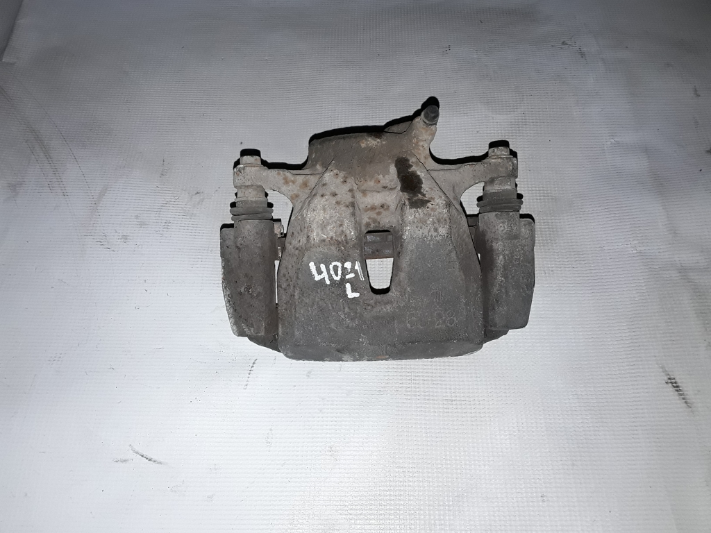 TOYOTA RAV 4 A4 (2012–2018) Eesmine pidurisadul 4775042091 TOYOTA RAV 4 A4 (2012–2018) Eesmine pidurisadul 4775042091