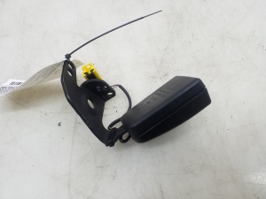 Mercedes Benz C-Class 204 (2007–2014) Tagaistme turvavöö lukk A2048602569 - 4