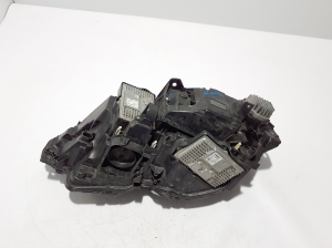 VOLVO V90 (2016–2026) Priekšējais lukturis 31386171 - 4