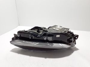 VOLVO V90 (2016–2026) Priekšējais lukturis 31386171 - 8