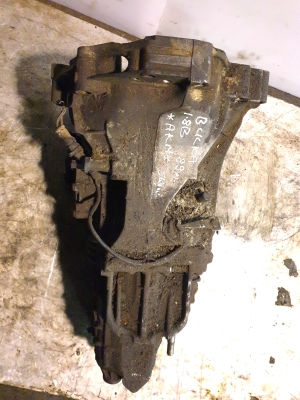 AUDI 80 [B4] (1986–1991) Käigukast AKM - 5