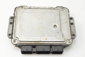 Ford Focus (2004–2011) Engine control unit 7M5112A650UA - 2