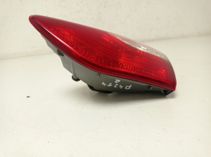 Hyundai i30 (2011–2017) Tail light on trunk lid 92404A50 - 2