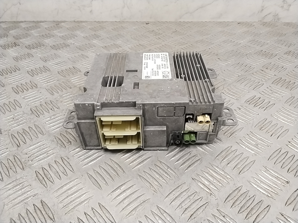 Mercedes Benz Sprinter W 907 (2018–2026) Radio (head unit) A9079008703 Mercedes Benz Sprinter W 907 (2018–2026) Radio (head unit) A9079008703