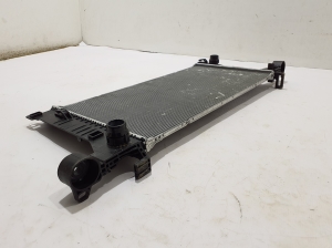 VOLVO XC40 (2017–2026) Cooling radiator 31461875 - 4
