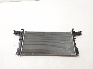 VOLVO XC40 (2017–2026) Cooling radiator 31461875 - 5