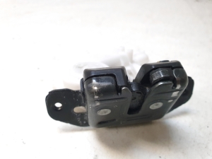 TOYOTA Auris E18 (2012–2018) Trunk lid lock - 2