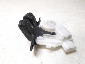 TOYOTA Auris E18 (2012–2018) Trunk lid lock - 4