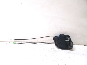 TOYOTA Auris E18 (2012–2018) Rear side door lock A084219 - 2