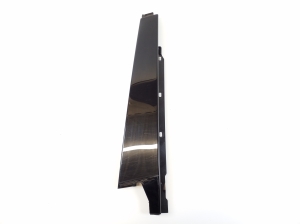   Außenverkleidung der Mittelsäule  - HK83255A81AC 