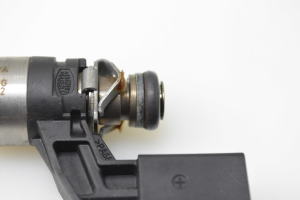 Volkswagen Golf VI (2008–2013) Fuel injector 03C906036F - 2