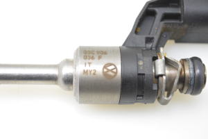 Volkswagen Golf VI (2008–2013) Fuel injector 03C906036F - 4