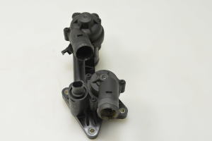 Volkswagen Golf VI (2008–2013) Thermostatgehäuse 03C121026AC - 2