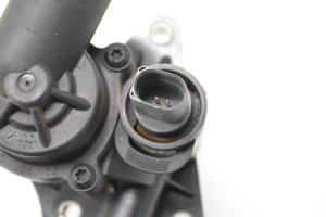 Volkswagen Golf VI (2008–2013) Thermostatgehäuse 03C121026AC - 3
