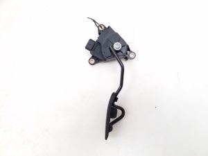 NISSAN Note E11 (2005–2014) Accelerator pedal 18002AX605 - 2