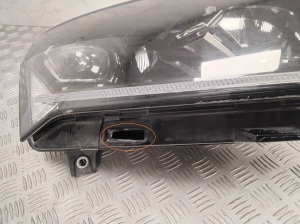Skoda Enyaq iV I (2020–2026) Scheinwerfer vorne 5LB941016A - 3