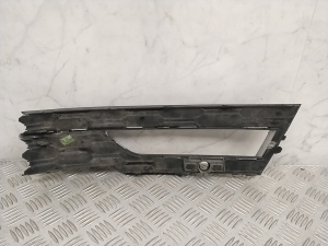 Skoda Octavia IV (2019–2026) Front bumper lower grille 5E3807681C - 2
