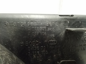 Mercedes Benz C-Class 205 (2014–2021) Dzesēšanas ventilators un tā daļas A0999061400 - 4