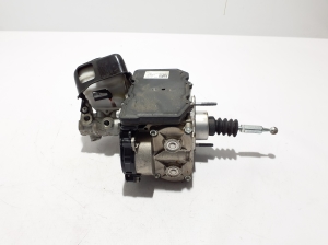 AUDI A6 C8 (2018–2025) Servofrein 4K0614105N - 3