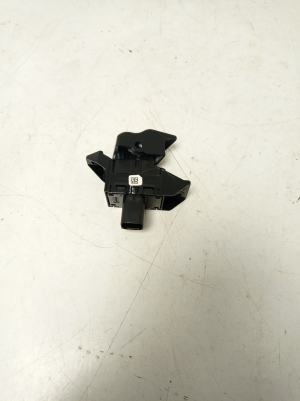 Ford Mondeo V (2014–2018) Parking brake switch FG9T2B623ABW - 2