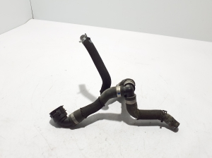 AUDI A6 C8 (2018–2025) Wasserschlauch Kühler 8W0122293B - 2