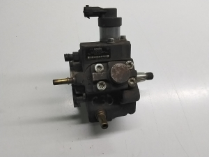 VOLVO C30 (2006–2013) Fuel pump 9656300380 - 3