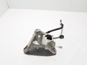 Motorhalter - 4M0199308CE