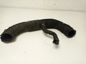   Air intake hose  - CC119C623CG 
