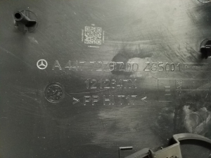 Mercedes Benz Vito 447 (2014–2026) Priekšējo durvju apšuvums A4477273700 - 4