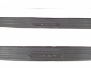 Jaguar F-pace (2016–2026) Sill (body part) HK8M16B586AB - 3