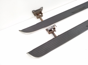 Jaguar F-pace (2016–2026) Sill (body part) HK8M16B586AB - 4
